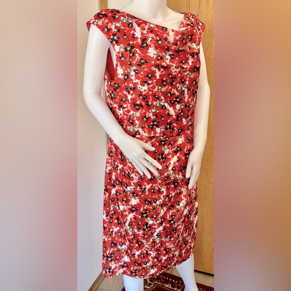 Ann Taylor Floral Drape Neck Sheath Dress Red
Pink Black Size 16
